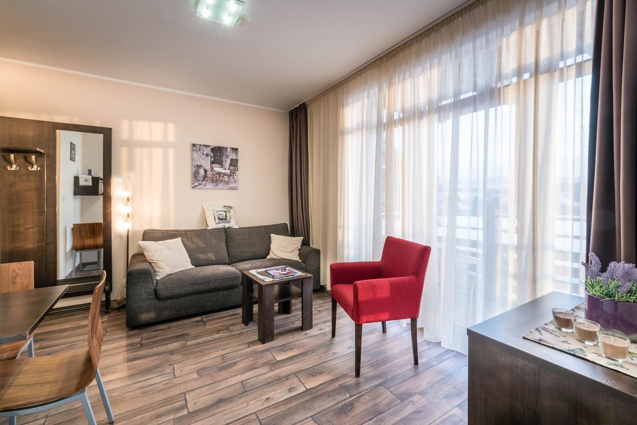 Apartman Mirka - Hotel Luka Besenova Exterior photo